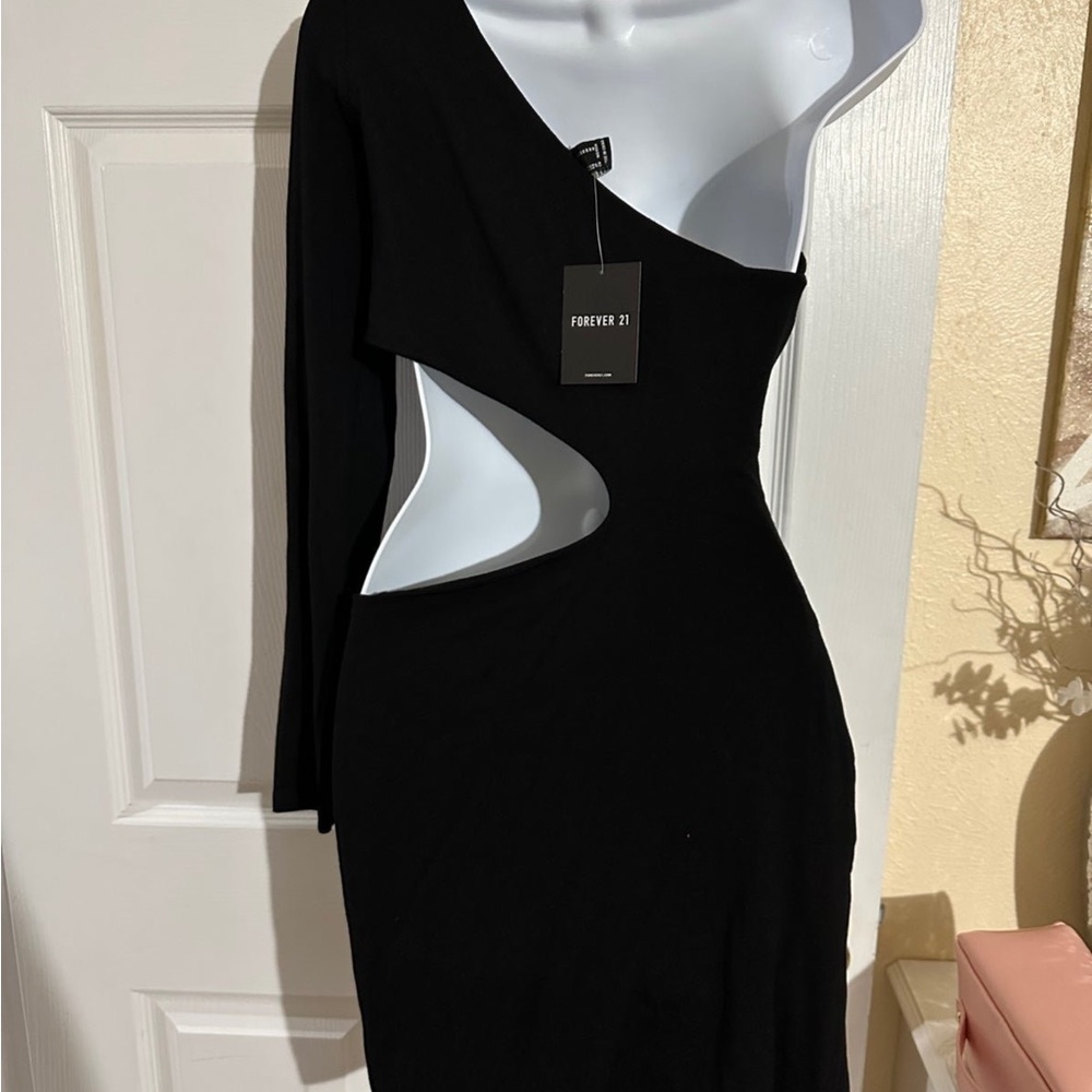 Forever 21 Black One-Shoulder Dress - Picture 3 of 3